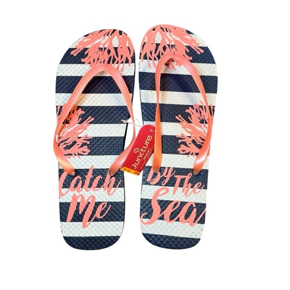 Juncture Flip-Flops Navy Blue and Pink "Catch Me By the Sea!" Print- Size L 9/10 - Picture 1 of 6